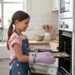 Guante de Horno Para Cocina Kuromi Morado - Imagen 2