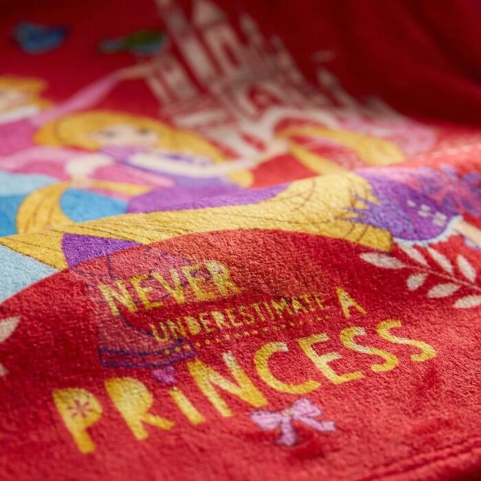 Manta para niñas - Princesas Rojo - Imagen 2