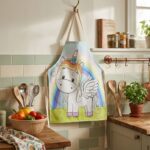 Mandil-Delantal para niños de Unicornio con arcoíris detrás
