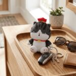LLavero Peluche de Gato con Corona Perfumado - Imagen 4