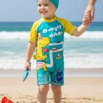 Ropa de Baño para Niño UV Dinosaurio Amarillo en Pista de Autos - Imagen 3