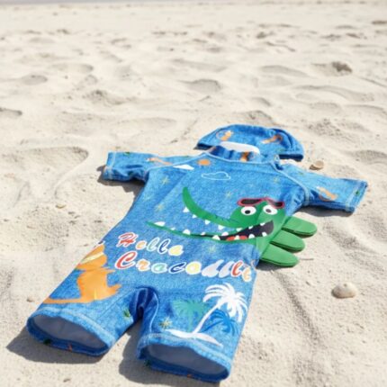 Ropa de Baño para Niño UV Dinosaurio Verde con Lentes de Sol