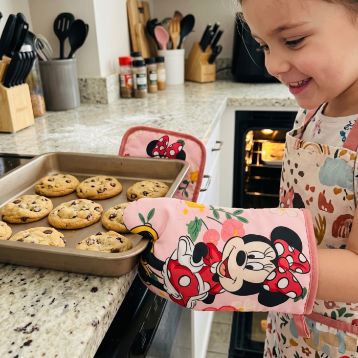 Guante de Horno y Toma Olla Minnie Mouse Rosa - Imagen 2